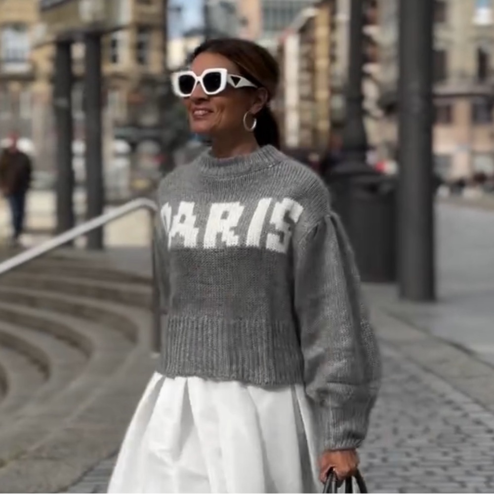 H&M BALLOON-SLEEVED SWEATER